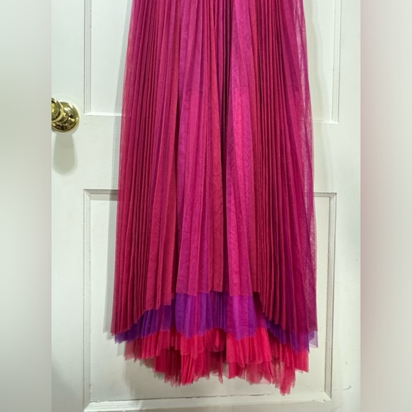 🦋 Summer Sale 🦋 LUCY PARIS PARKER TULLE DRESS IN MAGENTA IN PINK - Picture 4 of 9